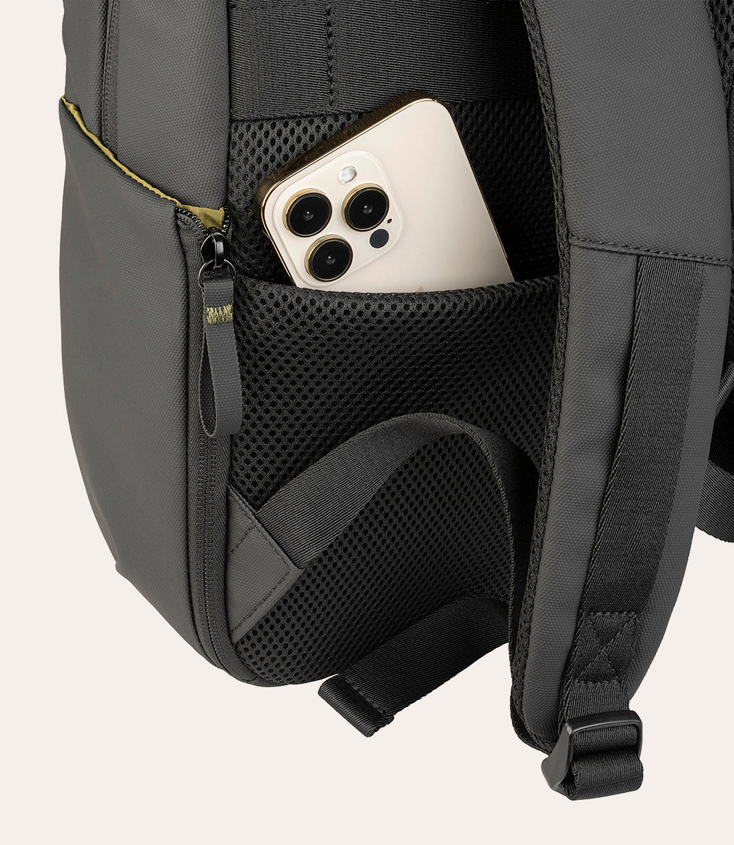 Mochila Laser MacBook 16" Negro | Tucano