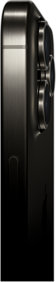 Vista lateral de un iPhone 15 Pro Max en titanio que muestra el botón de encendido