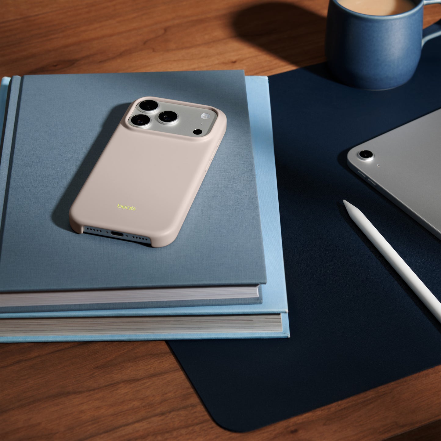 Funda Gris caliza MagSafe Control Cámara iPhone 17 Pro | Beats